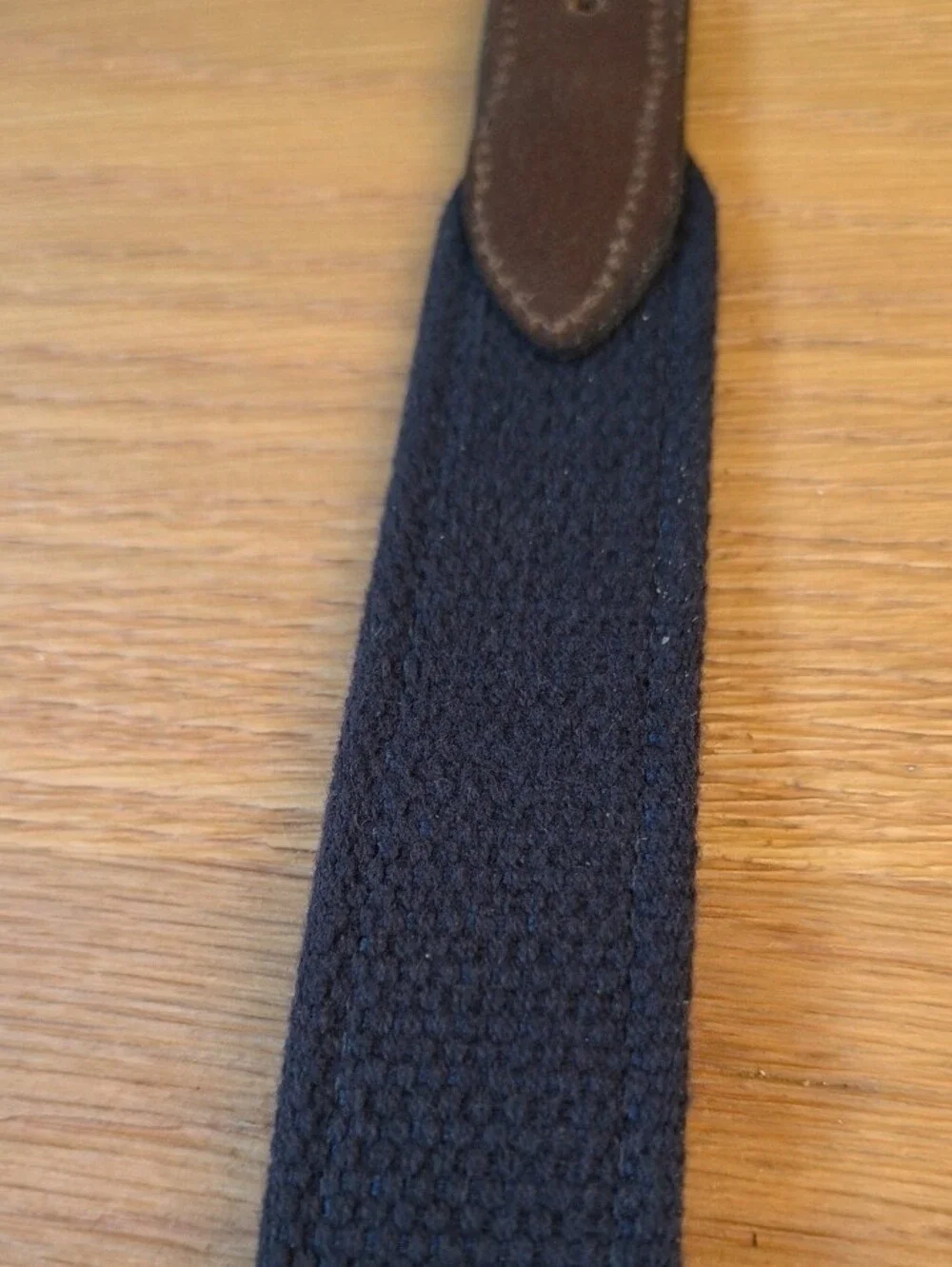 Vineyard Vines Boys Crab Canvas Club Leather Belt - Size 24